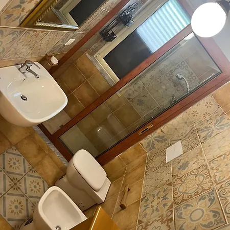 Sirene 68 דירה *