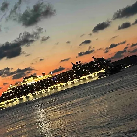 Sirene 68 Apartamento *